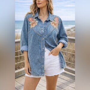 NWT Vintage 80s Studded Floral Western Denim Shirt | Cotton | M